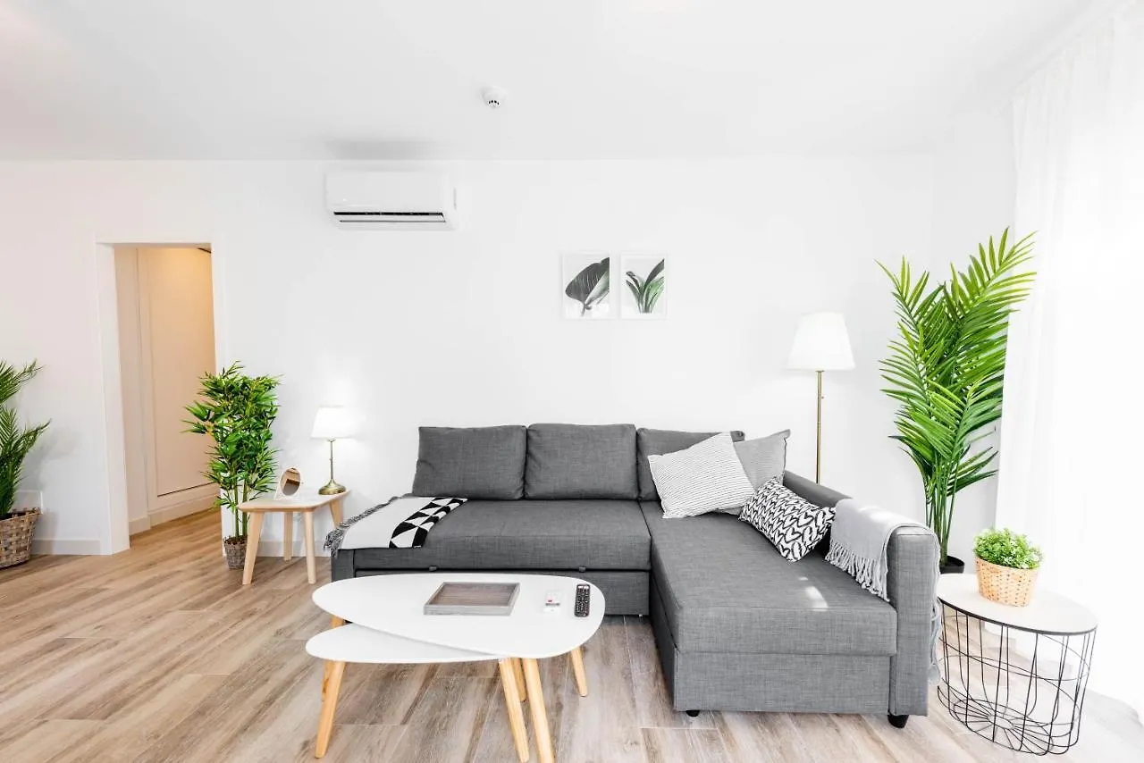Apartamentos Toboso Plaza Nerja